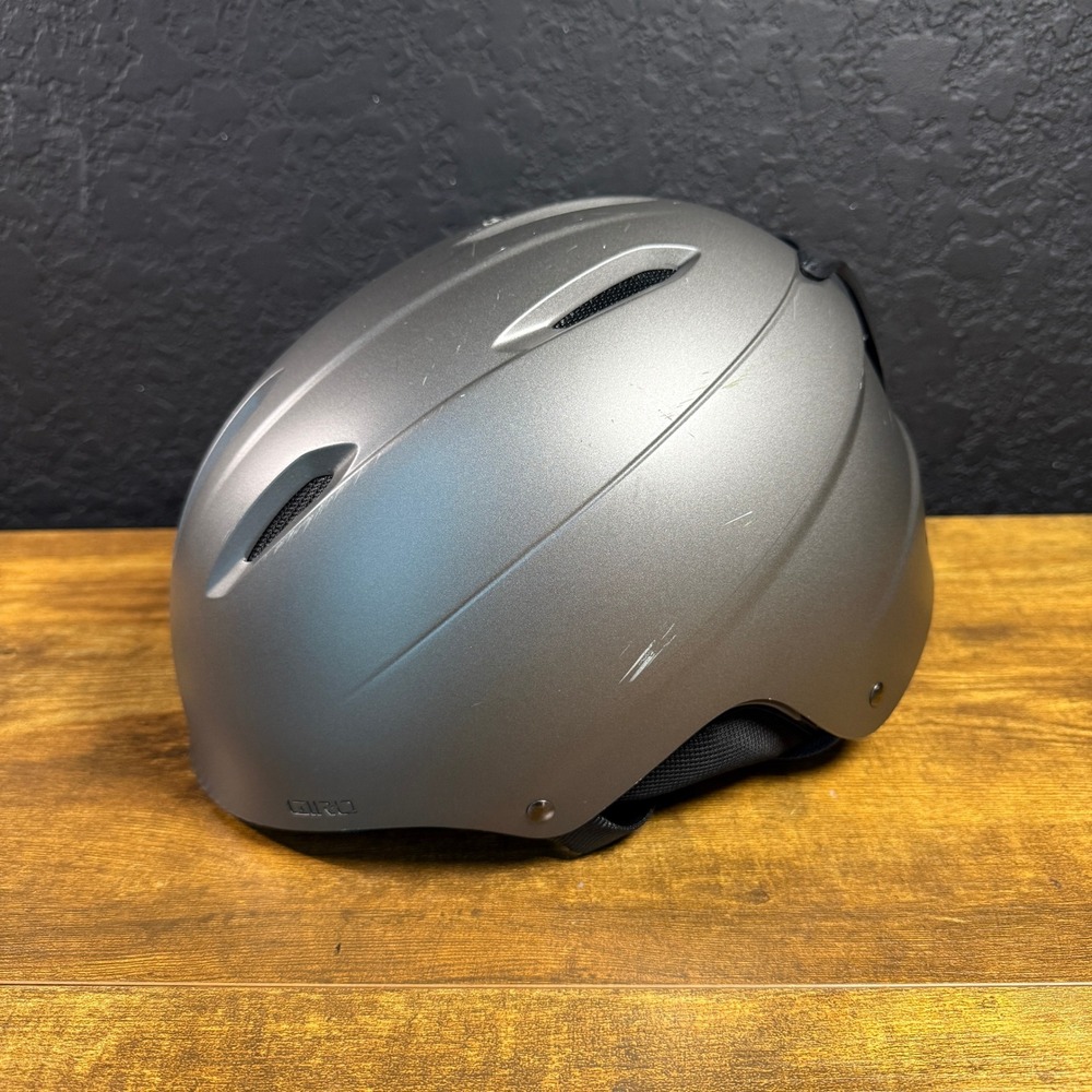 Giro Bevel 7032024 Matte Titanium Polycarbonate Snow Helmet Size M 55.5-59cm